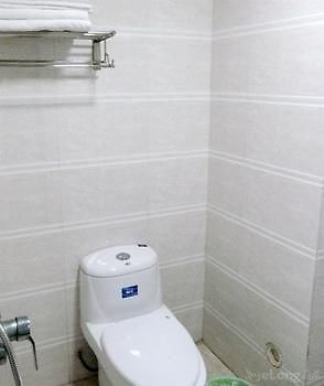 Yangshuo Hao Ting Business Hotel Екстер'єр фото